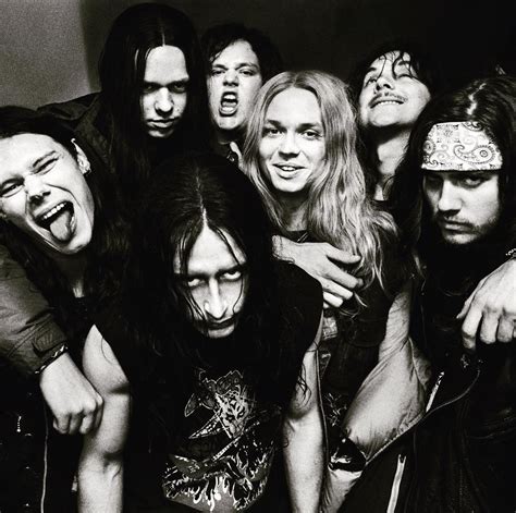 Pin de chante lourens em Black metal em 2025 | Caras atraentes, Roqueiros, Boys filme