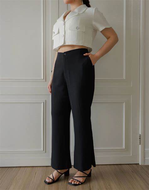 AIRY HOURGLASS Minimal High Waist Flare Pants with Front Side Slit ...
