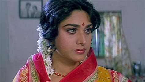 Sunny Deol Meenakshi Seshadri Starrer Damini Tackled Male Chauvinism ...