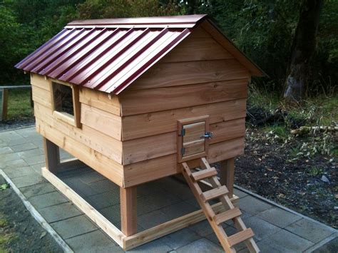 Gable Roof Chicken Coop with Barn Red and Forest Green Roofing Options