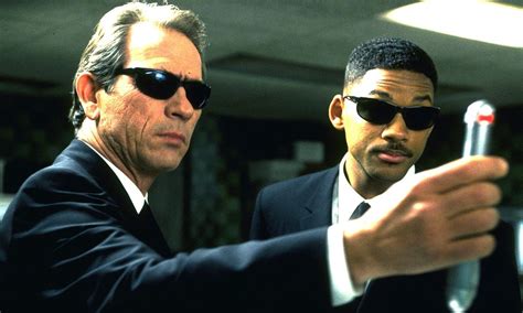 Alien Creatures Invasion Movies 的图像结果