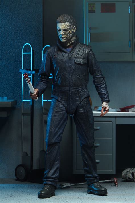 Halloween Kills – 7″ Scale Action Figure – Ultimate Michael Myers ...