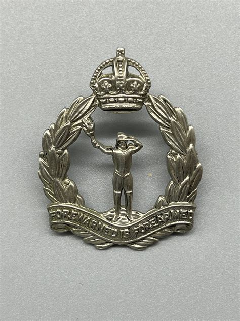 Royal Observer Corp Cap Badge I WW2 British Militaria Insignia