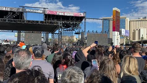 Dashboard Confessional - Screaming Infidelities (Far back) : r ...