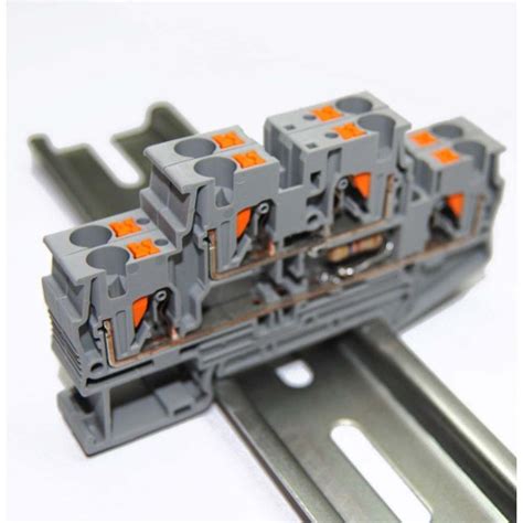DIN Rail 500Ohms 4-20mA to 0-10Vdc at MG Super Labs India