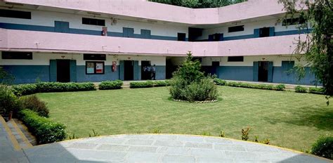 Campus Photo Gallery | Reliance School Vadodara