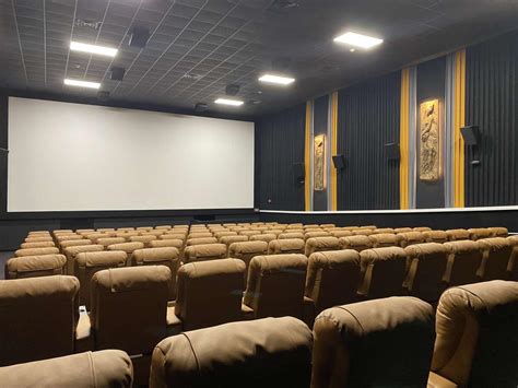 La Grange movie theater reopens – LION Newspaper