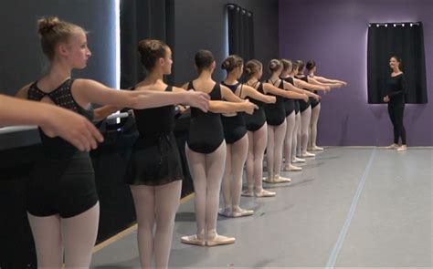 Image result for Girls Pointe Class