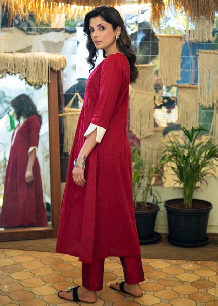 Trendy Cotton Maroon A- Line Kurta - Stole Optional – Sujatra