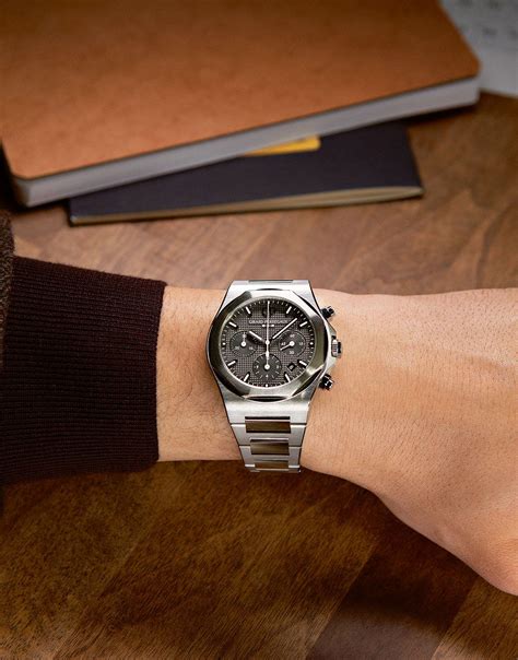 Introducing The Girard-Perregaux Laureato Chronograph Ti49