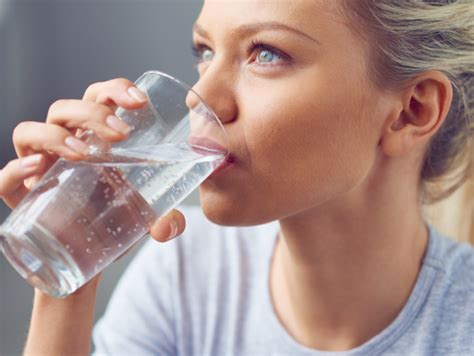 5 reasons why you must avoid drinking cold water from fridge | The ...
