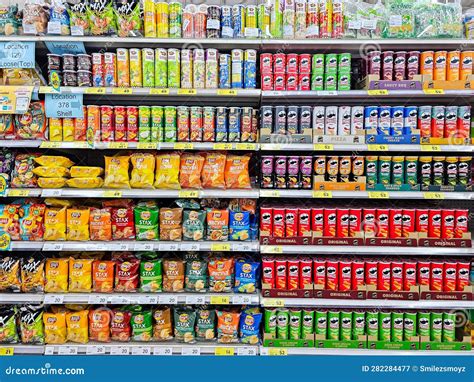 The Potato Chip Display At A Wawa Gas Station Editorial Image ...