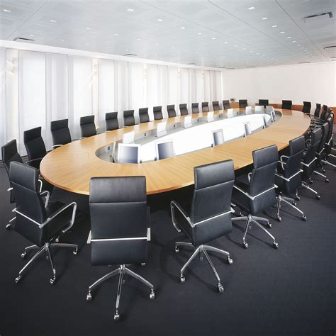 Conference Hall 的图像结果