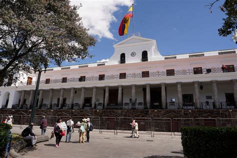 ¿Es necesaria una ley para el control del financiamiento de las ...