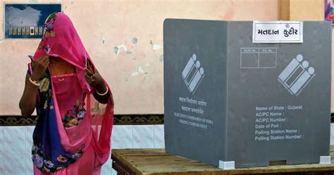 Gujarat Elections: To Protest Water Shortage, 1000 Voters From Gujarat ...