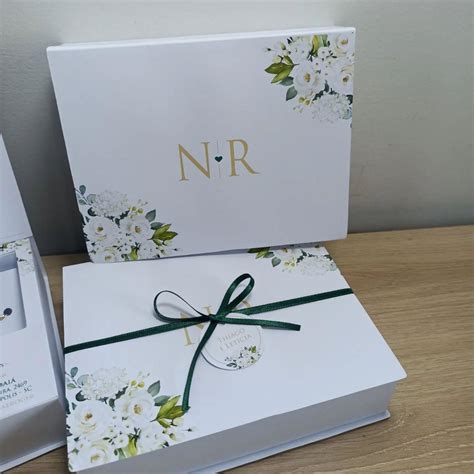 Caixa Padrinhos Casal 16 x 12 x 3,5 cm Verde Oliva no Elo7 ...