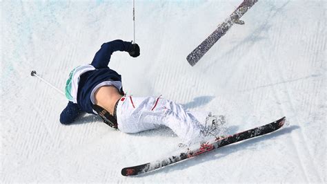 Image result for Example of Runner Falling in Olympics