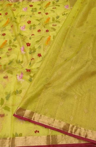 Handloom Real Zari Tissue Saree: Green & Yellow with Flower Design