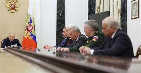 Putin si dice pronto a utilizzare contro l’Ucraina “Oreshnik”, missile ...