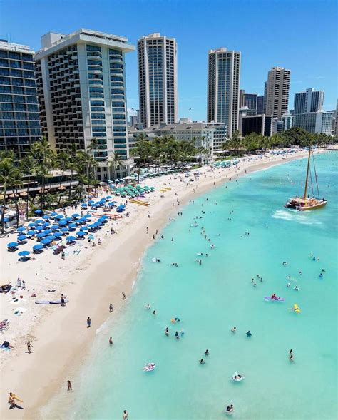 10 Best Beaches in Oahu Hawaii You've Got To Visit