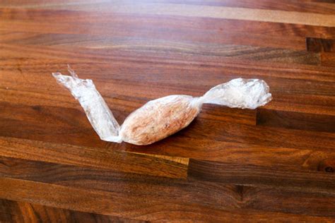 How to make Bratwurst :: Meat Club