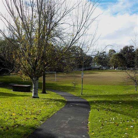 SIR ZELMAN COWEN PARK (2025) All You Need to Know BEFORE You Go (with ...