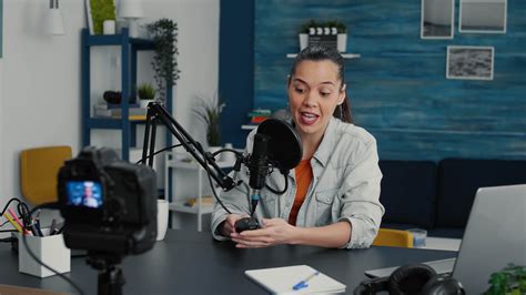 Tech Enthusiast 的图像结果