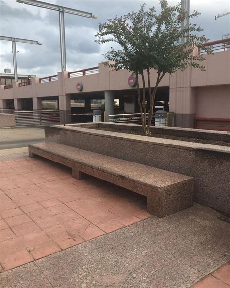 Capitol Visitors Parking Garage - Bench Ledges - FindSkateSpots