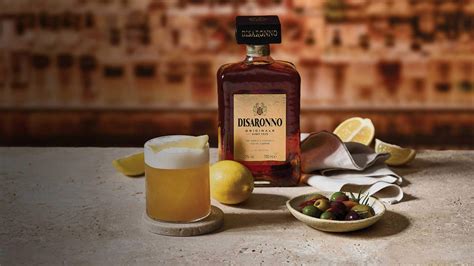 Sour and Sweet: Everything You Need to Know about Amaretto Sour