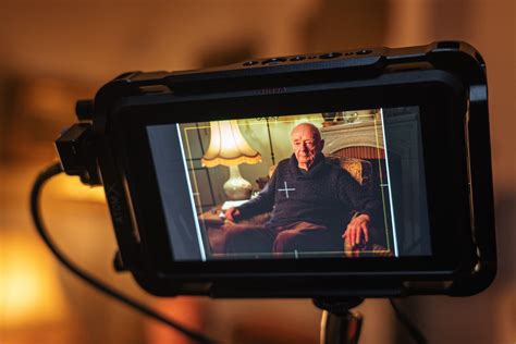 Typical Interview Shot 的图像结果