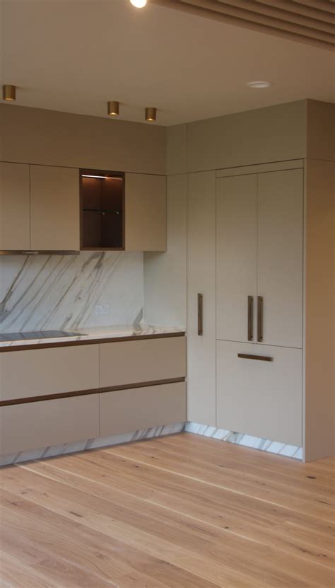 Holford Road - Morgan Rae