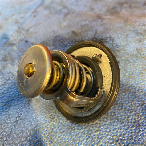 LHD, RHD Thermostat 82 Degree Celsius 180 Degree Fahrenheit Mazda Rx7 ...