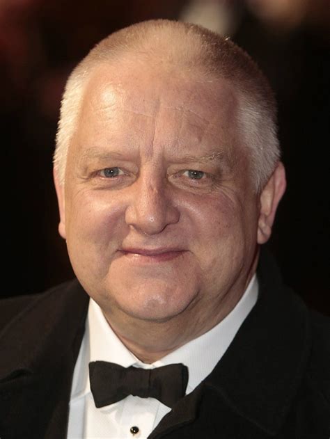 Simon Russell Beale - AdoroCinema