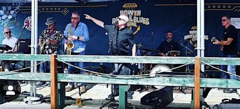 Backbone Blues Christmas 2025, Mary Street, Warrenpoint, 20 December ...