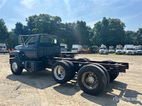 1991 Chevrolet Kodiak 6x4 Cab and Chassis | Ritchie Bros. Auctioneers