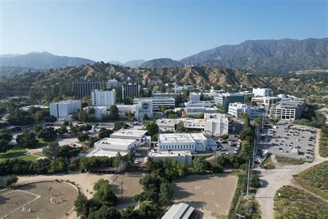 Key Places & Landmarks — Living La Cañada