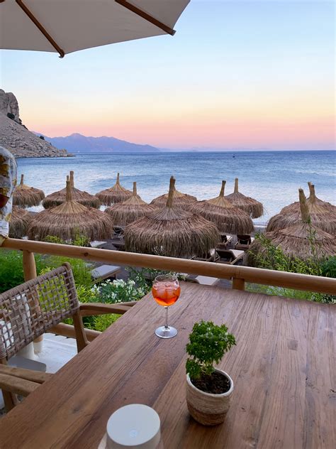 Beach Restaurant 的图像结果