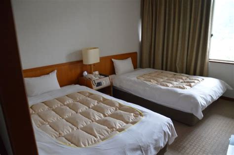 IWAKUNI KOKUSAI KANKO HOTEL - Hotel Reviews, Photos, Rate Comparison ...