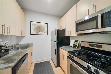 90 Washington Street #8J in Financial District, Manhattan | StreetEasy