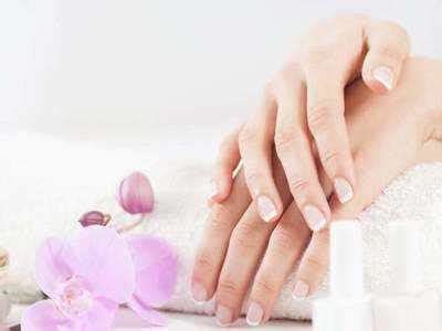 Trust these cuticle oils that saturate fingernail skin & improve blood ...