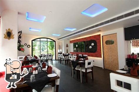 Menu at Di Di Doodle, Vadodara