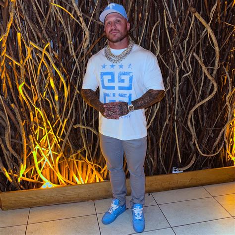 Eric crutchfield | SURVIVED too many STORMS to be bothered by RAINDROPS ...