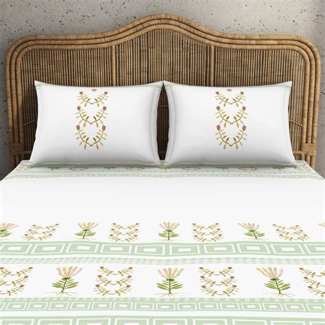 Buy SPACES Kalakari Haath Cotton 210TC Printed 3Pcs Super King Bedsheet ...