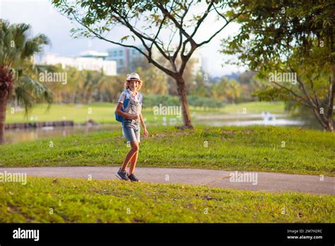 Running Kids 的图像结果