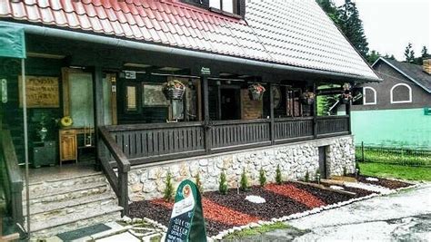 PENZION PASTIERNA (Dedinky) - Guesthouse Reviews, Photos, Rate ...