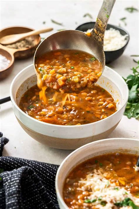 Italian Lentil Soup (Zuppa di Lenticchie) - It's Not Complicated Recipes