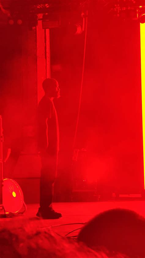 What is lad thinking about : r/deathgrips