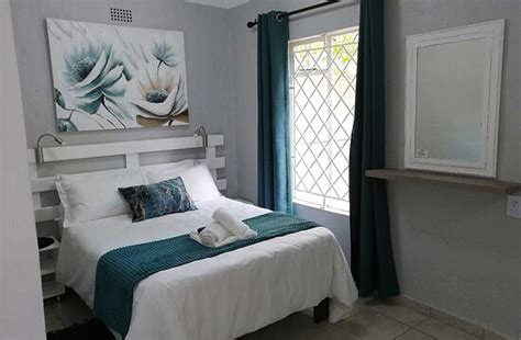 SABI STAR CHALETS (Sabie, Mpumalanga) - Villa Reviews, Photos, Rate ...