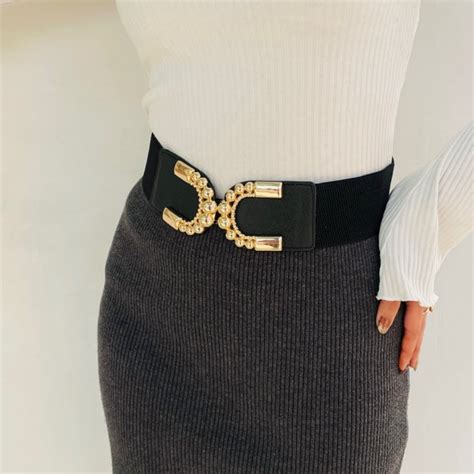 Cinch Your Look: Must-Have Belts for Women at Ishkaara