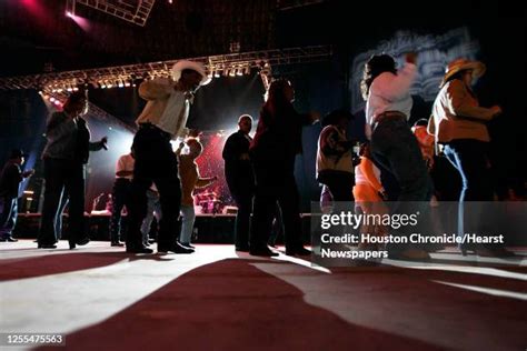 Cowboy Line Dancing Tutorial 的图像结果